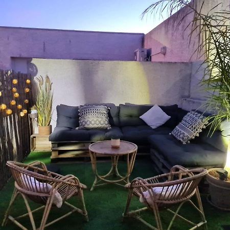 Appartcosy Emplacement Ideal Avec Terrasse & Parking Prive Nîmes Exterior foto